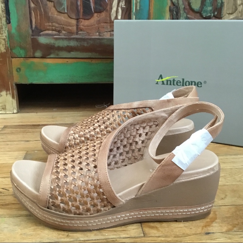NIB Tyla leather platform sandals - Picture 6 of 12